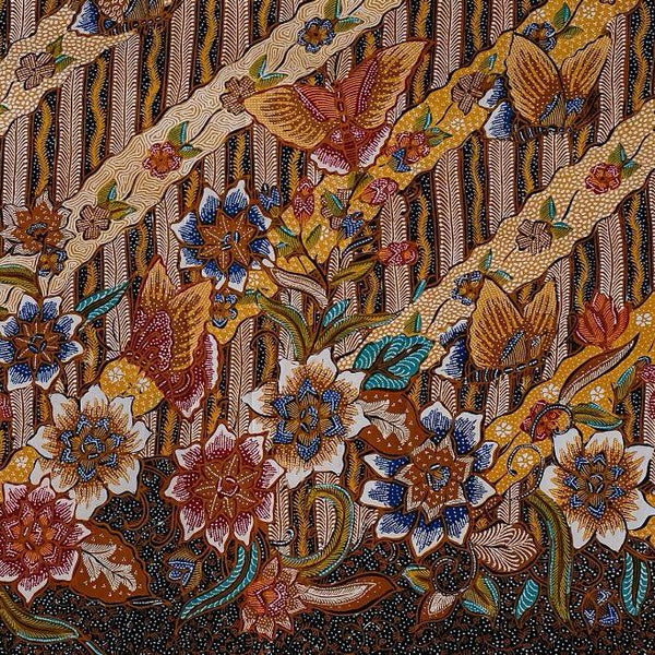 "Kupu Seritan" Motif Hand Drawn Indonesian Cotton Batik Tulis