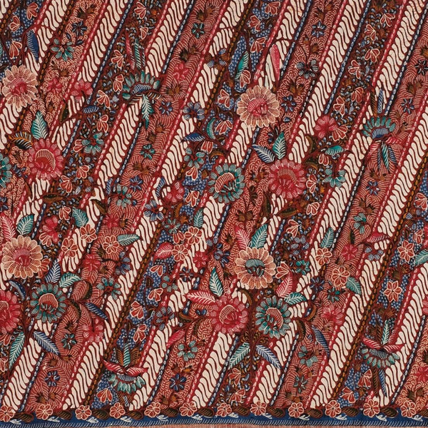"Dlorong Liris” Motif from Sidomukti Hand Drawn Indonesian Cotton Batik Tulis
