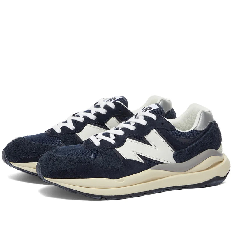 NEW BALANCE M5740VLB - NAVY