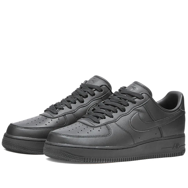 NIKE AIR FORCE 1 07 - BLACK / BLACK