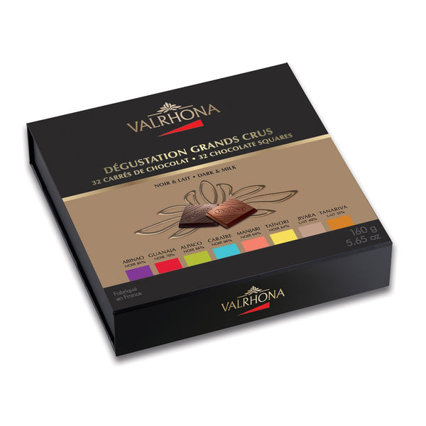 Gift Box 32 Squares 8 Grand Cru Dark & Milk Choc