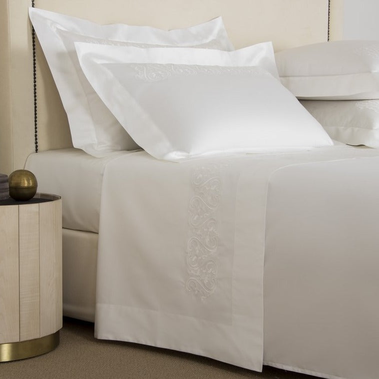 Milk / Milk Ornate Medallion Embroidery Duvet Cover Set