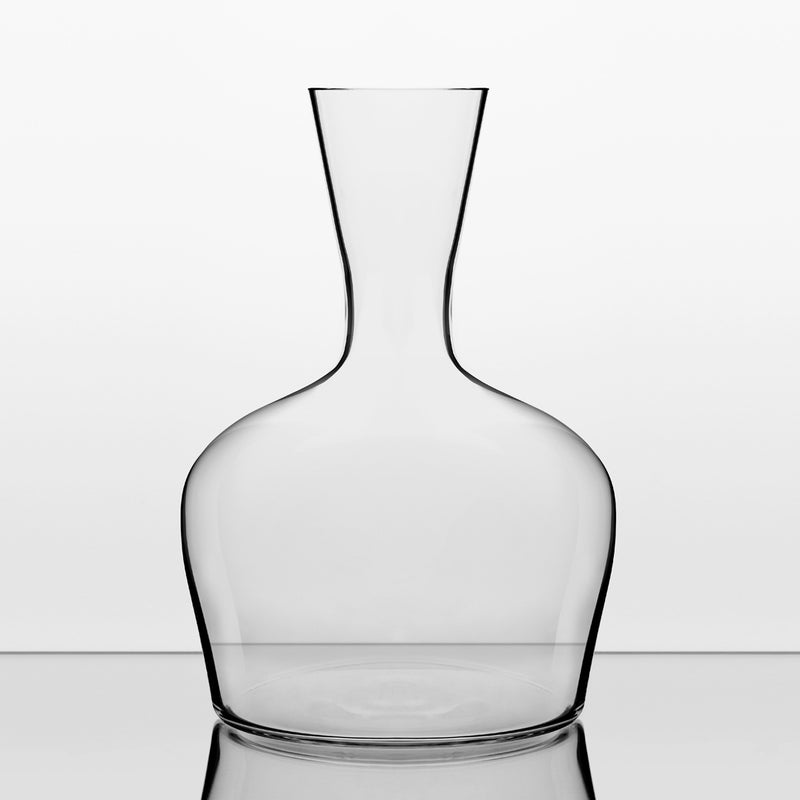 THE YOUNG WINE DECANTER