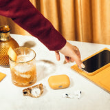 HERITAGE VALET WIRELESS CHARGER - Yellow